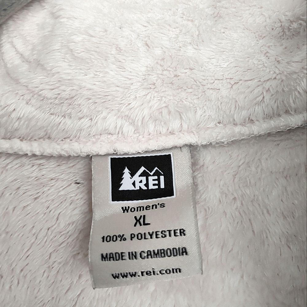 ~~REI🤍Floral Fleece~~ - Picture 7 of 8